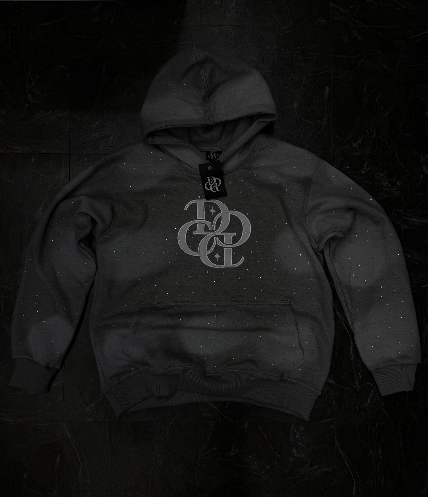 Grey Diamond HOODIE 🥶
Limited release‼️